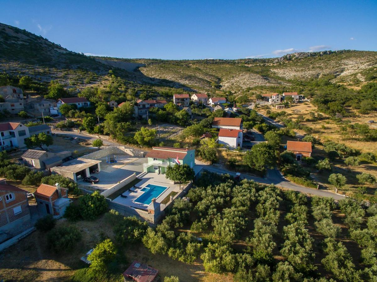 Poolincluded - Holiday Home Maslina Lisane Ostrovicke Exterior photo